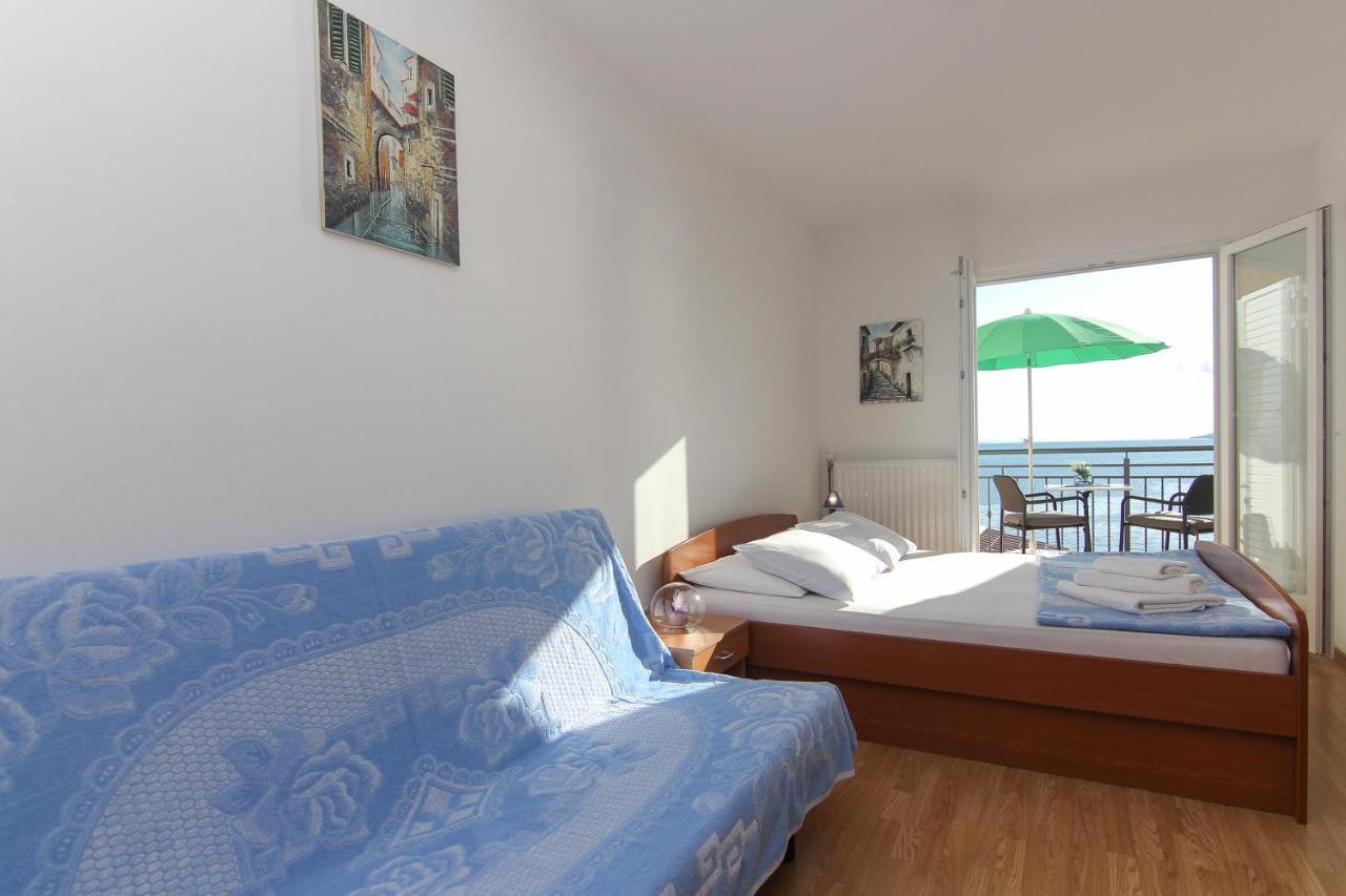 Apartments Villa Alex Podaca Buitenkant foto